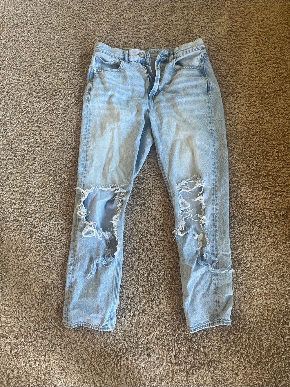 American Eagle Outfitters Light Blue Distressed Jeans